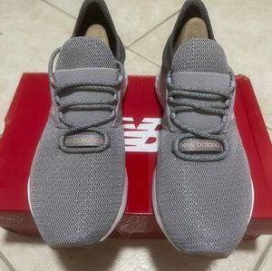 New Balance Womens size 9